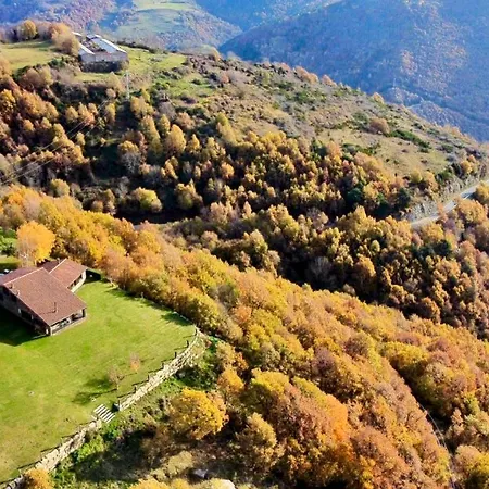 Casacampelles I - Vall De Nuria - Ripolles * Campelles